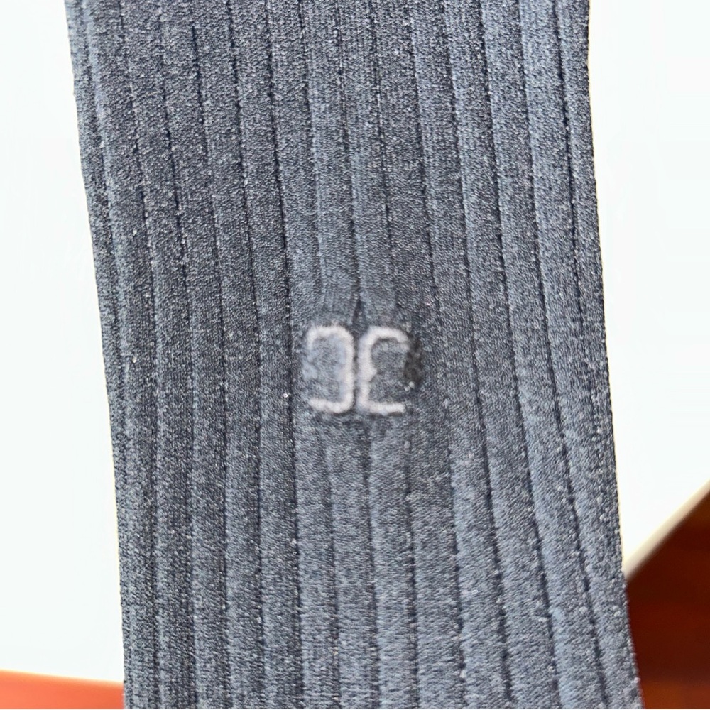 Tory Burch Ribbed Knit Top - Picture 4 of 9